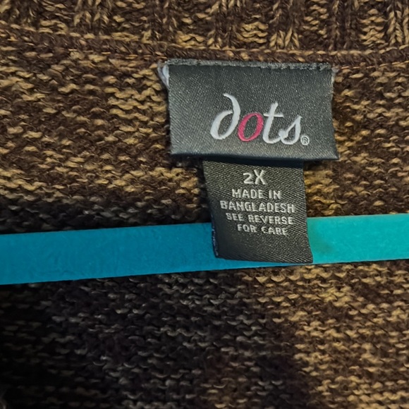 Brown belted sweater - Picture 4 of 4